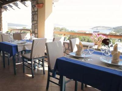 фото отеля Zlatni Lav Hotel & Restaurant Cres