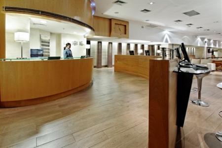 фото отеля Holiday Inn Express Puerto Montt