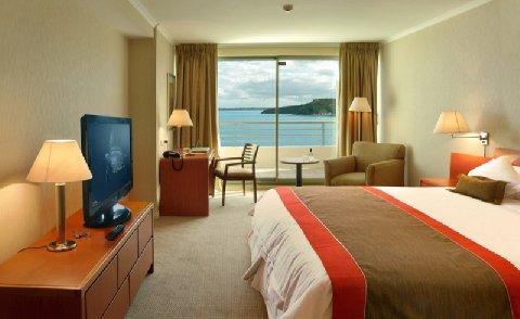 фото отеля Holiday Inn Express Puerto Montt