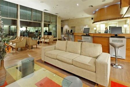фото отеля Holiday Inn Express Puerto Montt