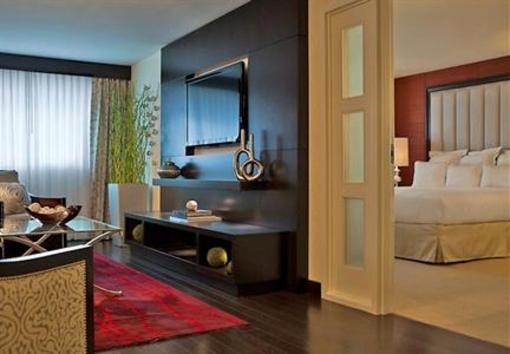 фото отеля Renaissance Newark Airport Hotel