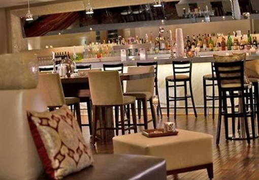 фото отеля Renaissance Newark Airport Hotel