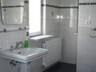 фото отеля Explorers Hostel