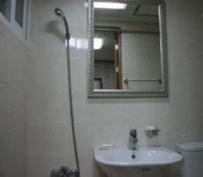 фото отеля Myeongdong Green Guesthouse