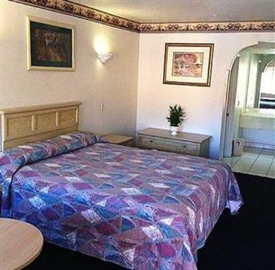 фото отеля VIP Inn & Suites