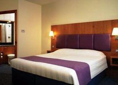фото отеля Premier Inn M62 Jct 31 Castleford