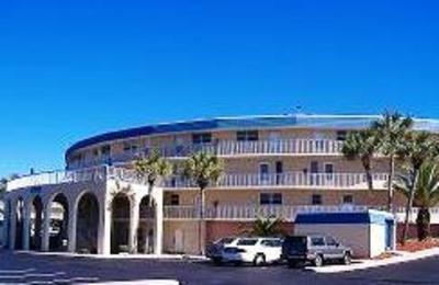 фото отеля Crescent Sandpiper Condominiums