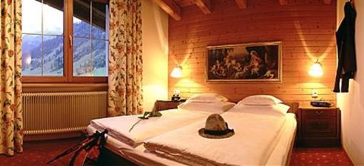 фото отеля Appartementhaus Holiday Lech am Arlberg