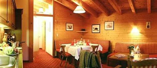 фото отеля Appartementhaus Holiday Lech am Arlberg