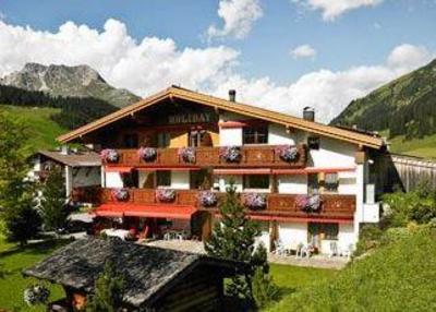 фото отеля Appartementhaus Holiday Lech am Arlberg