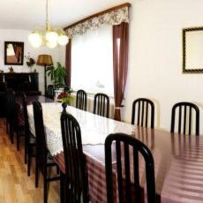 фото отеля Fruhstuckspension MuE Maitz