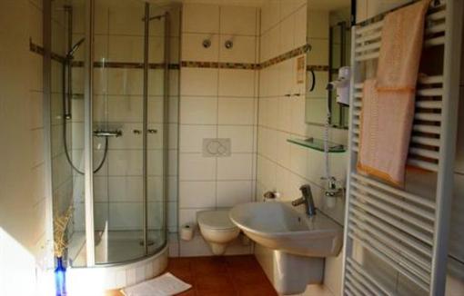 фото отеля Altstadtpension am Dom Erfurt