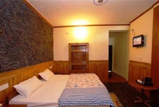 фото отеля Hotel Monal Nainital