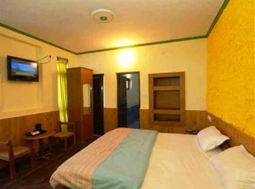 фото отеля Hotel Monal Nainital