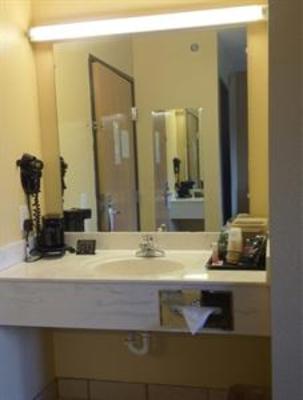 фото отеля Americas Best Value Inn Seymour