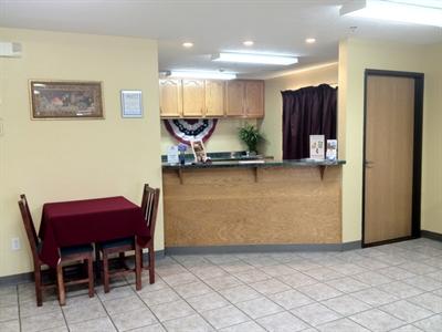 фото отеля Americas Best Value Inn Seymour