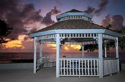 фото отеля The Grandview Condos Cayman Islands