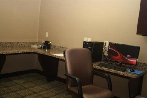 фото отеля Holiday Inn Express & Suites Wheeling