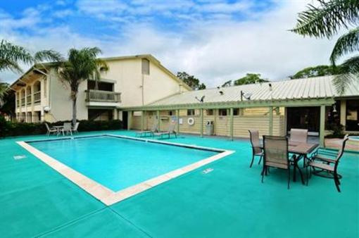 фото отеля Americas Best Value Inn West Columbia