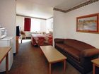 фото отеля Econo Lodge Inn & Suites New Castle