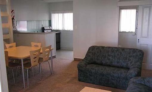 фото отеля Edgewater Motor Lodge