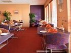 фото отеля Comfort Inn Airport Admiralty