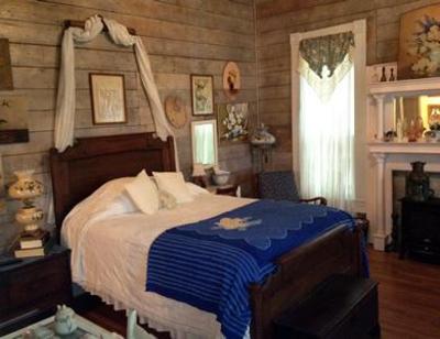 фото отеля Hico's Nothin' But Time Bed and Breakfast