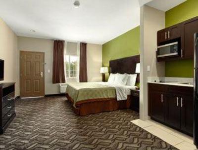 фото отеля Super 8 Mansfield