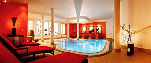 фото отеля Hotel Tschirgantblick