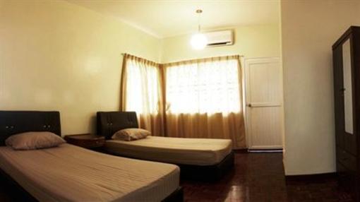 фото отеля Homestay in Melaka