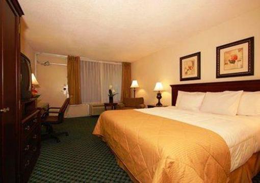 фото отеля Clarion Hotel Port Canaveral Merritt Island