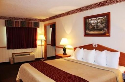 фото отеля Red Roof Inn Monroe