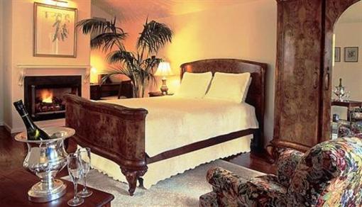 фото отеля The Willows Historic Inn Palm Springs