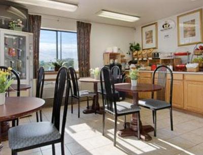 фото отеля Super 8 Motel - Richmond