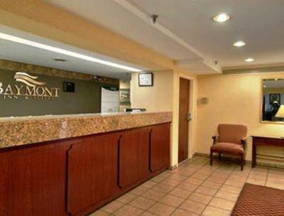 фото отеля Baymont Inn & Suites Wilmington (North Carolina)