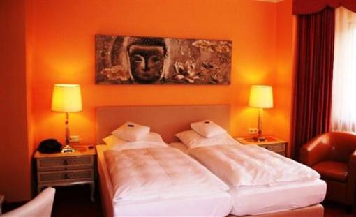 фото отеля Modena Hotel