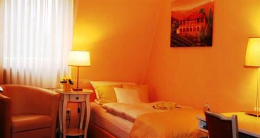 фото отеля Modena Hotel