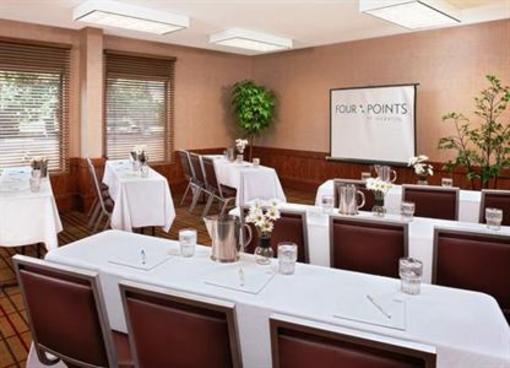 фото отеля Four Points by Sheraton Minneapolis Airport