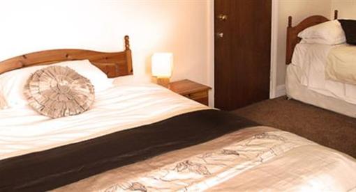 фото отеля Elmdon Lodge