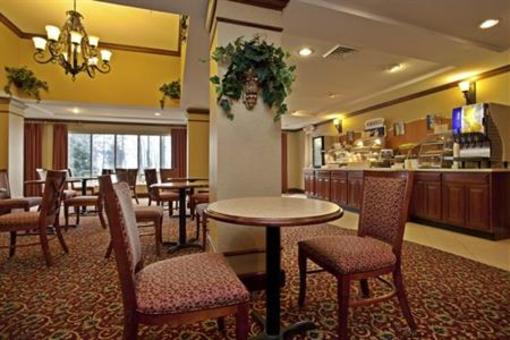 фото отеля Holiday Inn Express & Suites High Point South