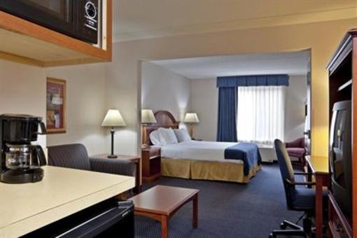 фото отеля Holiday Inn Express & Suites High Point South