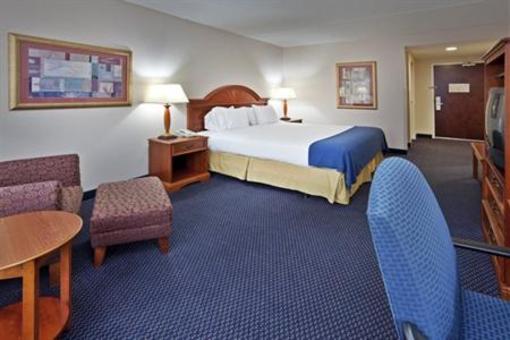 фото отеля Holiday Inn Express & Suites High Point South