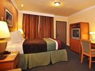 фото отеля Rodeway Inn & Suites Near the Coliseum & Arena