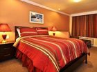 фото отеля Rodeway Inn & Suites Near the Coliseum & Arena