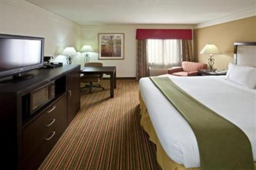 фото отеля Holiday Inn Express Litchfield