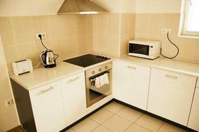 фото отеля Corvin Plaza Apartments & Suites