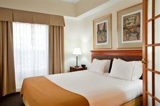 фото отеля Holiday Inn Express Chicago-Midway Airport
