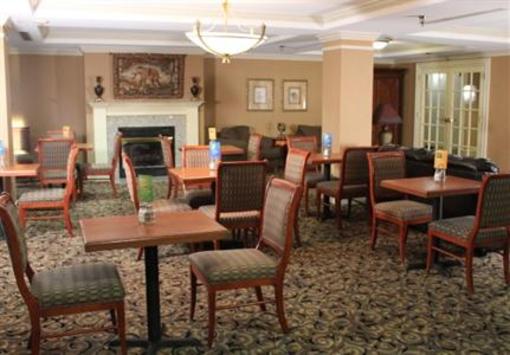 фото отеля Holiday Inn Express Hotel & Suites Birmingham Irondale