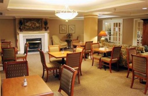 фото отеля Holiday Inn Express Hotel & Suites Birmingham Irondale