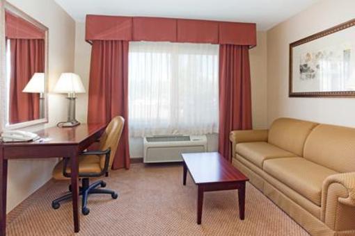 фото отеля Holiday Inn Express Hotel & Suites Sandy
